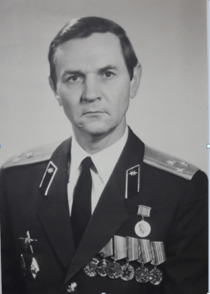 БЕЛОУШКО Александр Степанович