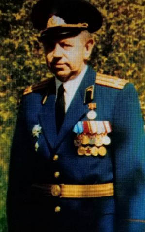 СМИРНОВ Геннадий Иванович
